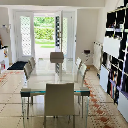 Alojamento de Acomodação e Pequeno-almoço Idyllium Roma